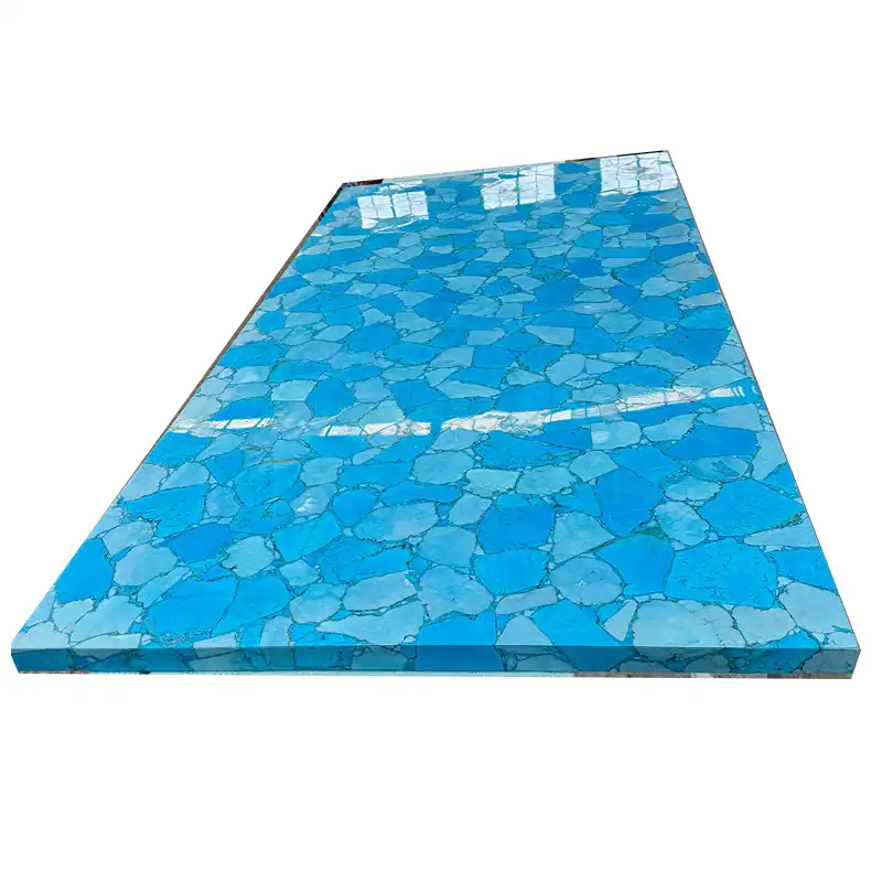 Tavoli in pietra preziosa blu turchese